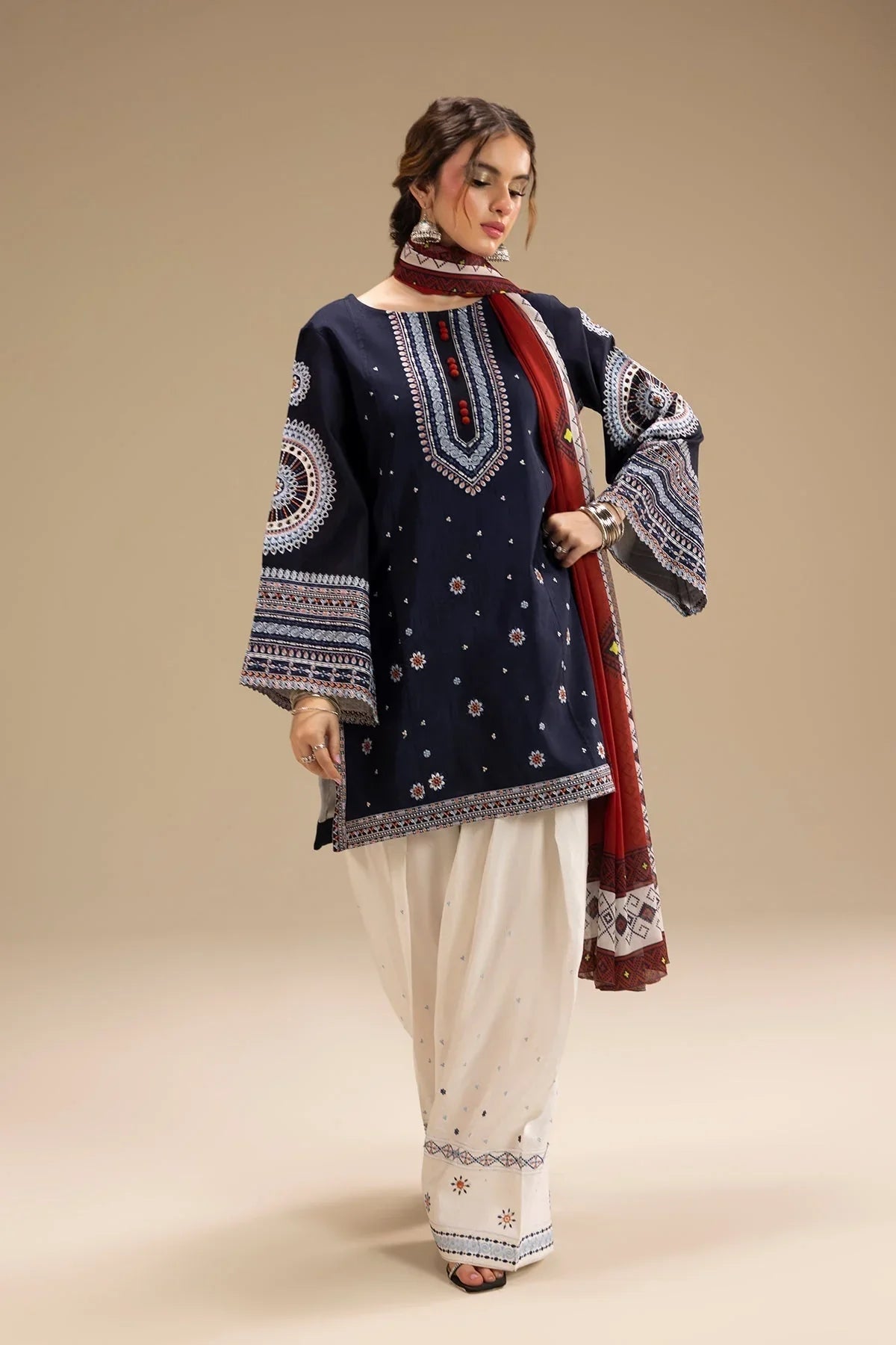 JAZMIN EMB 2pc : blue UNSTITCHED